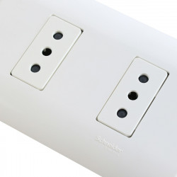 Cotiza Enchufes en guzman.cl