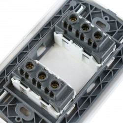 Cotiza Enchufes en guzman.cl