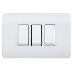 Cotiza Interruptores en guzman.cl