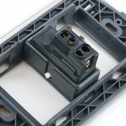 Cotiza Interruptores en guzman.cl