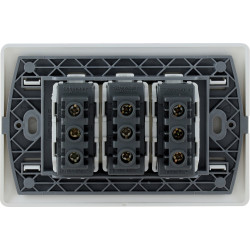 Cotiza Enchufes en guzman.cl