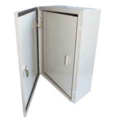 Encuentra Cajas Panel y Accesorios en guzman.cl