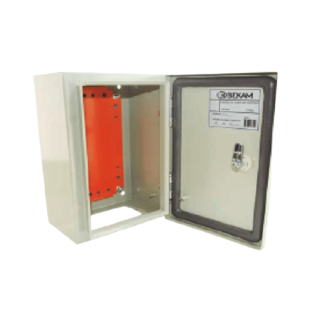 Encuentra Cajas Panel y Accesorios en guzman.cl