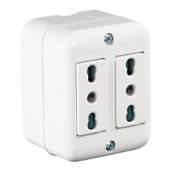 Compra o cotiza CASQUETE PLASTICO SOBREPUESTO ARIS HEMBRA DOBLE 10/16A