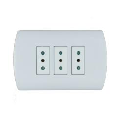 Compra o cotiza HEMBRA EMBUTIDA ARIS PRO BLANCO TRIPLE 10A PRECABLEADA