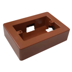 Compra o cotiza CAJA CHUQUI PVC COLOR MADERA ALTURA 46MM