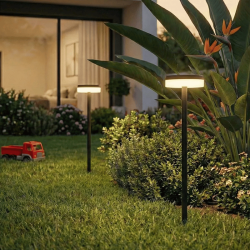 Compra o cotiza LAMPARA LED SOLAR CON ESTACA 2W 3000K 120LM COLOR NEGRO IP44